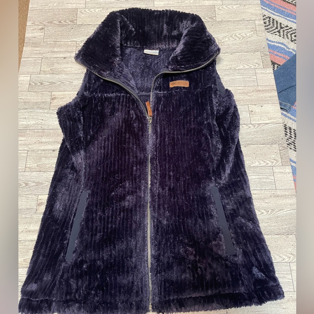 Women’s medium Columbia vest